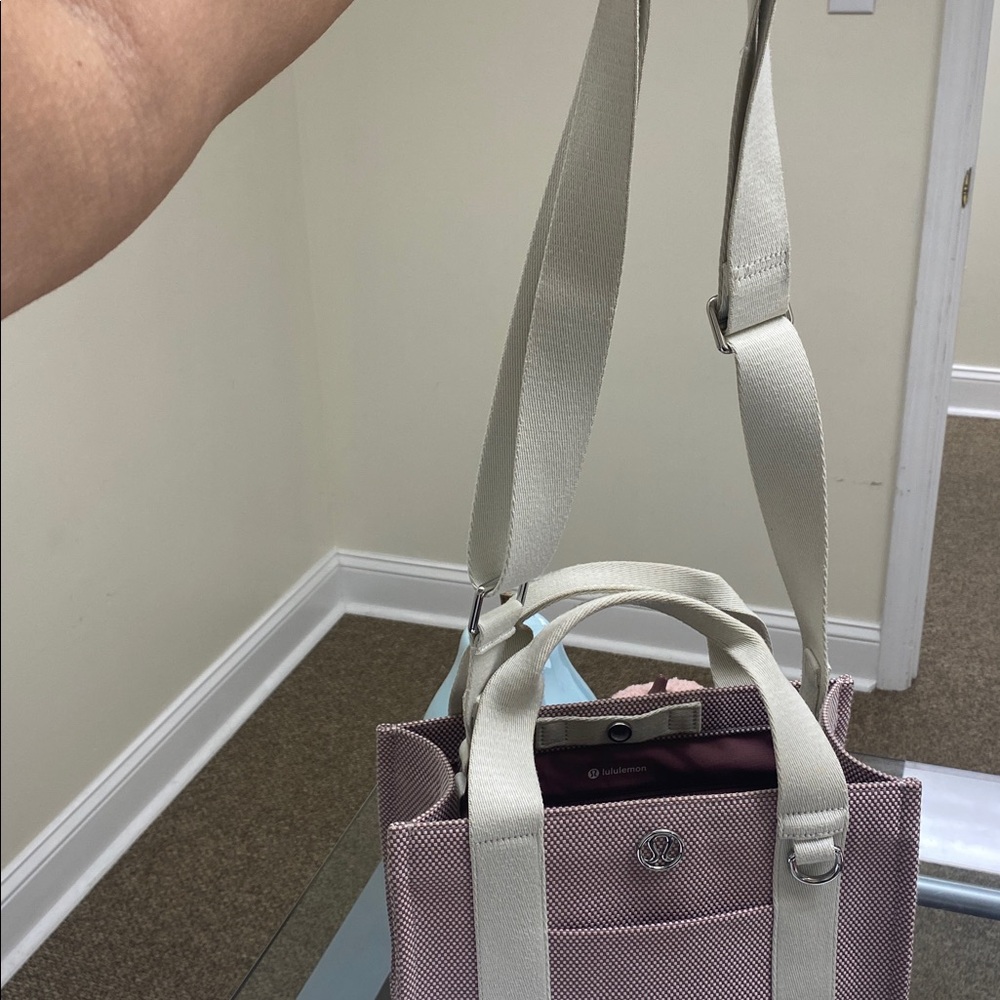 Canvas tote - Picture 7 of 8